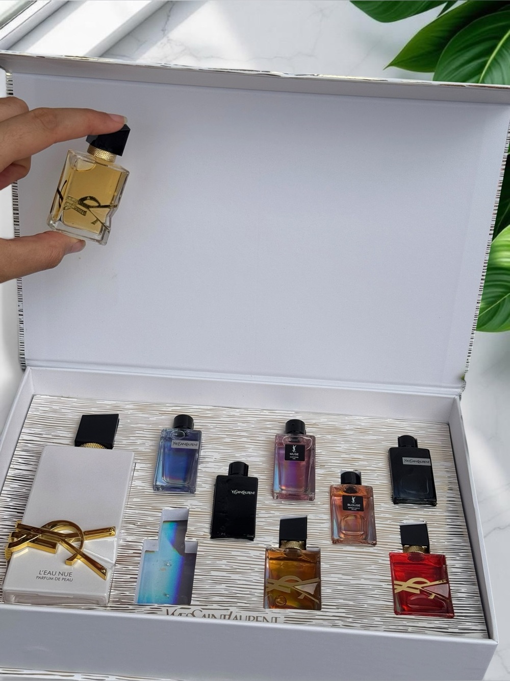 🖤 Yves Saint Laurent Mini Perfume Gift Set Fragrance Collection 🖤 - Picture 2 of 6